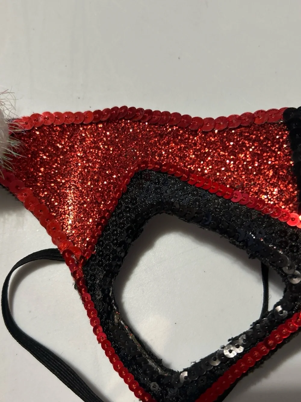 DC Comics Black Velvet Cat Eye Mask with Red Bead Trim